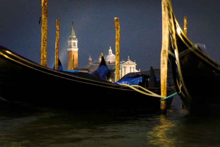 Seductive Venice - Gallery Slide #45