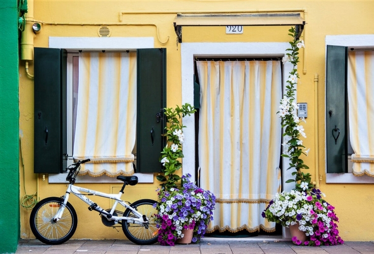 Burano’s Candy-Colored Casas - Gallery Slide #32