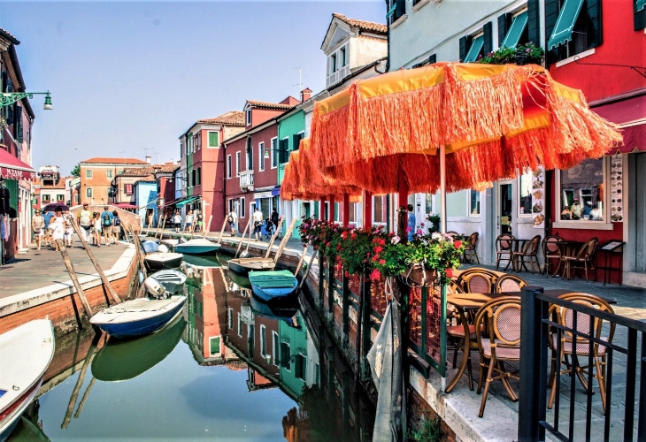 Burano’s Candy-Colored Casas - Gallery Slide #46